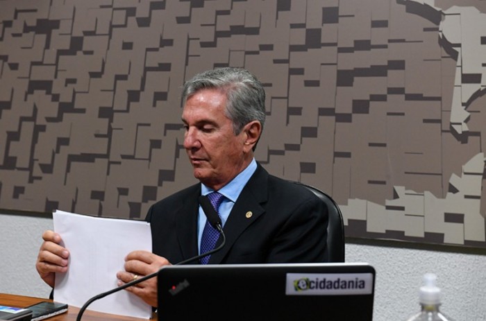 O presidente da CDR, Fernando Collor, citou doações da União que irão beneficiar Santa Catarina e Pernambuco - Leopoldo Silva/Agência Senado