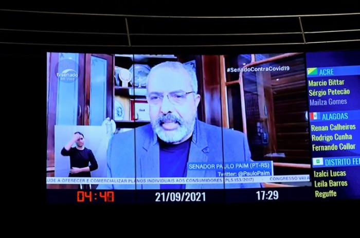 Senador Paulo Paim (PT-RS) defendeu que a educação deve ser uma prioridade