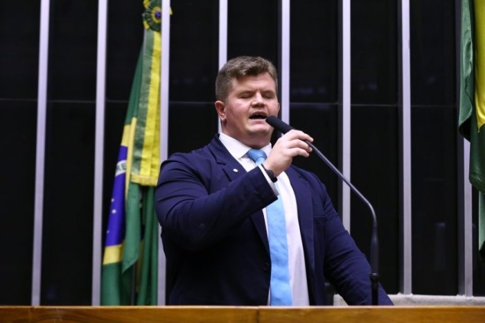 Rigoni recomendou a aprovação da proposta com alterações - (Foto: Cleia Viana/Câmara dos Deputados)