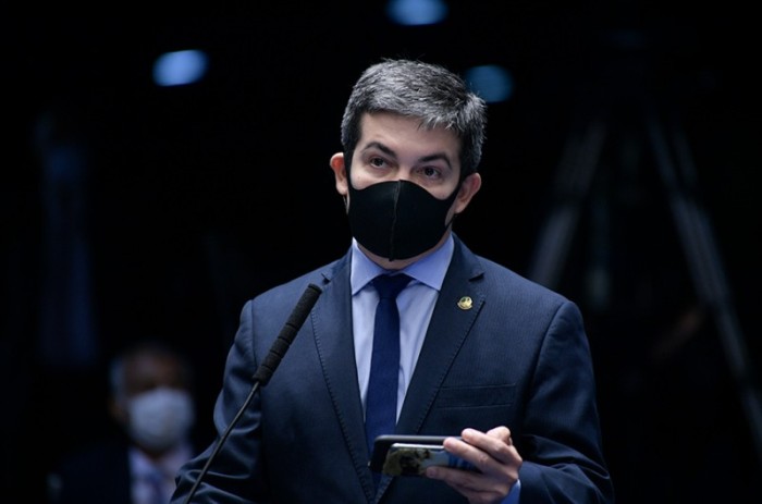A proposta foi apresentada pelo senador Randolfe Rodrigues (REDE-AP) - Pedro França/Agência Senado