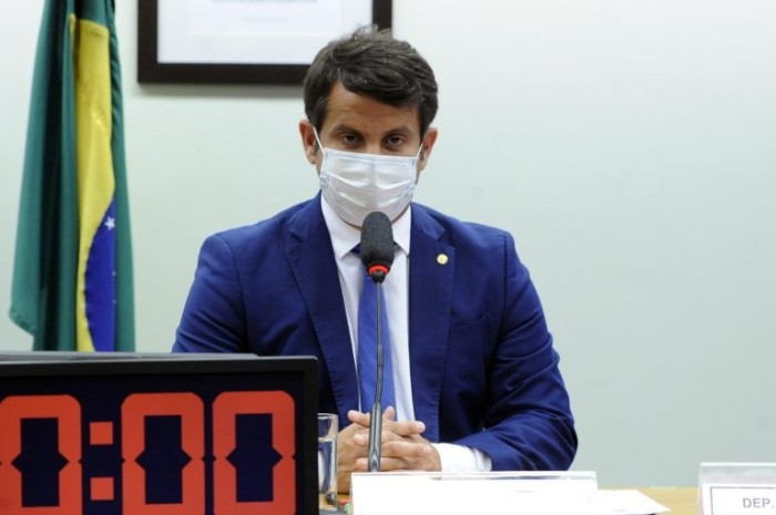 Dr. Luiz Antonio Teixeira Jr.: atividade física reduz o risco de quedas - (Foto: Gustavo Sales/Câmara dos Deputados)