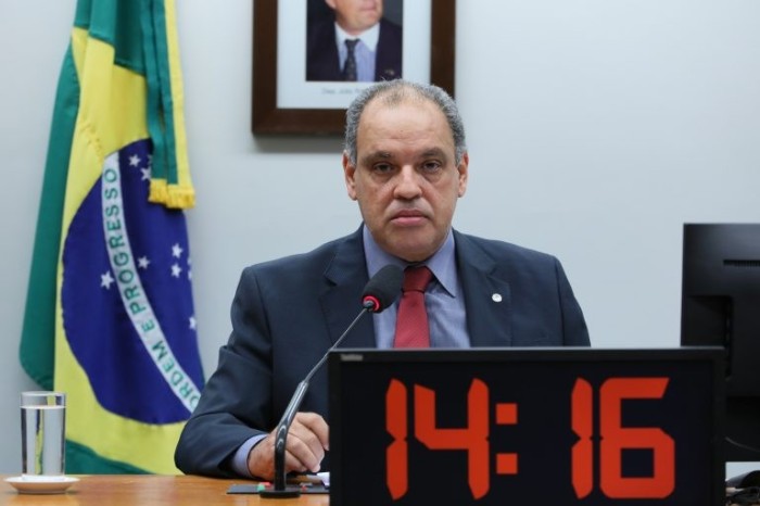 Comissão aprova projeto que amplia conceito de publicidade abusiva no Código de Defesa do Consumidor