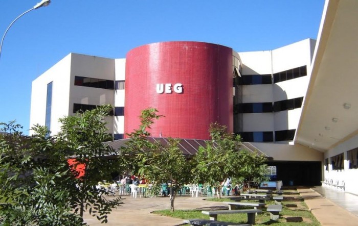 Gestores da UEG discutem proposta sobre retorno às aulas presenciais