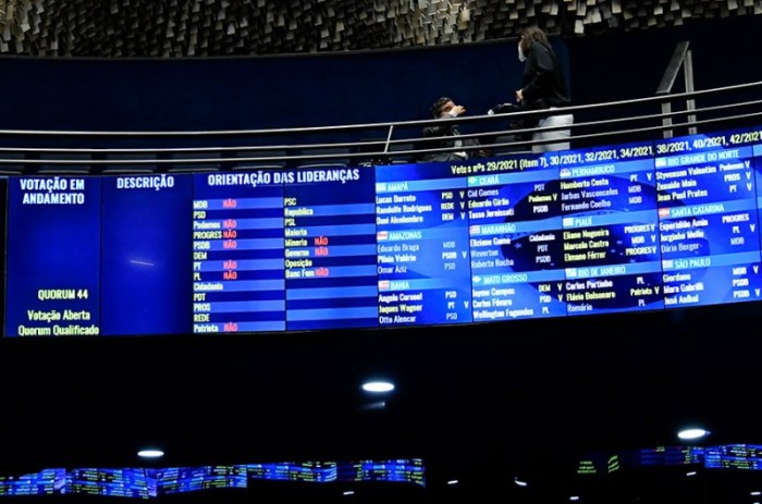 Projeto cria a Política de Inovação Educação Conectada (Piec), que tem como objetivo de apoiar a expansão da banda larga de internet nas escolas e o incentivar uso de tecnologias digitais na educação básica - Waldemir Barreto/Agência Senado