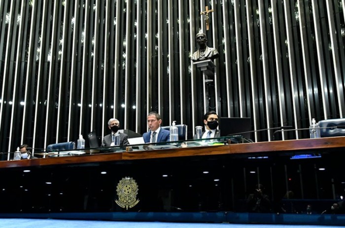 O Senado manteve decisão da Câmara e aprovou projeto de lei que abre crédito especial de R$ 2,99 bilhões no Orçamento a vários órgãos do Executivo - Waldemir Barreto/Agência Senado