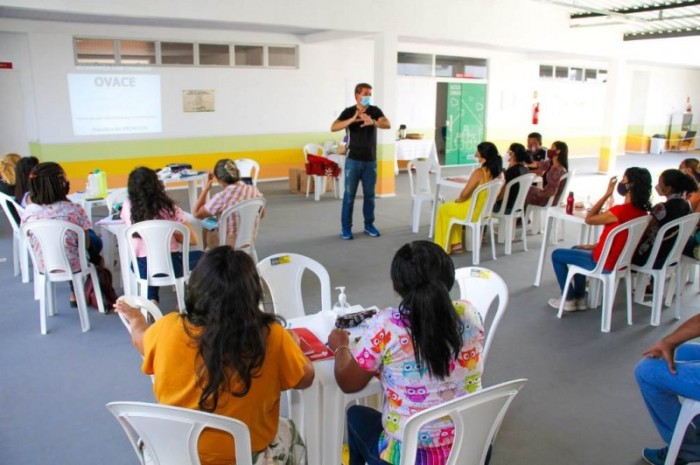 Seduc realiza I Ciclo Formativo com professores da Creche da Liberdade