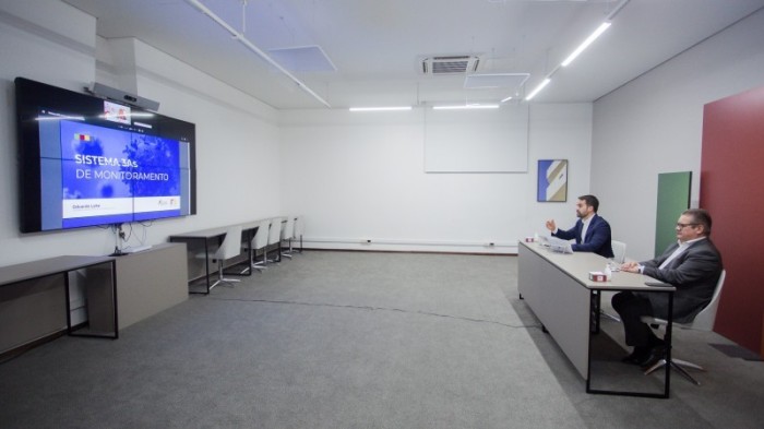 Governador Eduardo Leite e vice Ranolfo Vieira Júnior apresentaram alterações em protocolos durante live nesta quinta, dia 30 - Foto: Felipe Dalla Valle/Palácio Piratini