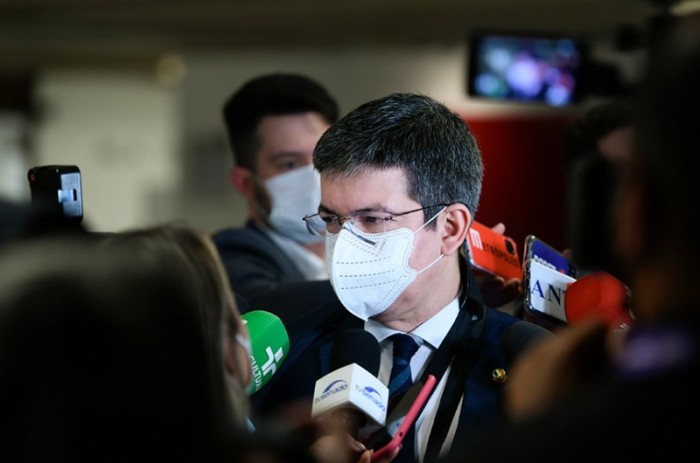 Os requerimentos foram apresentados pelo senador Randolfe Rodrigues (REDE-AP) - Edilson Rodrigues/Agência Senado