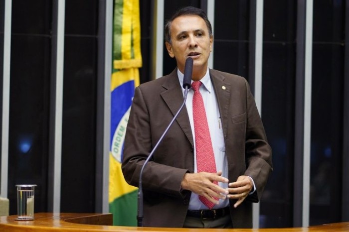 Proposta institui política nacional de qualificação técnica profissional