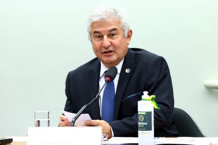 Comissão debate com ministro suspensão da produção de insumos para tratamento de câncer