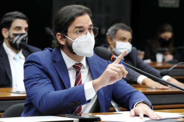 Comissão rejeita projeto que altera regra para recurso extraordinário no direito trabalhista