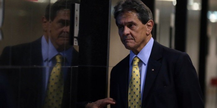 Roberto Jefferson recebe alta e retorna à prisão