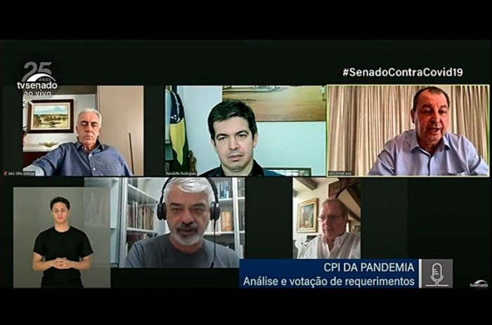 A reunião virtual foi coordenada pelo presidente da CPI, senador Omar Aziz (PSD-AM)