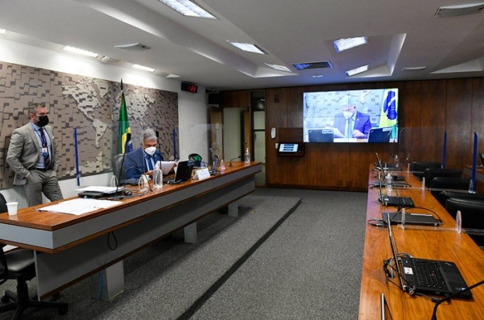 Plenário da CAS na reunião semipresencial desta terça-feira. A comissão é presidida pelo senador Sérgio Petecão (Mesa) - Roque de Sá/Agência Senado