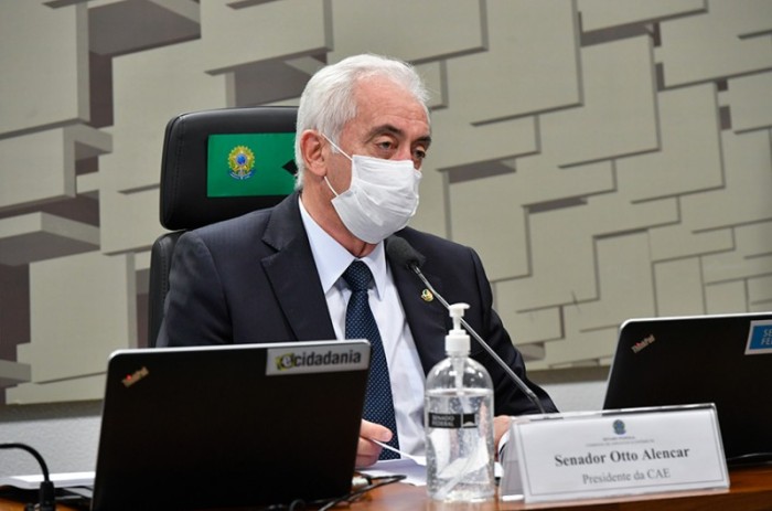 Presidente da Comissão de Assuntos Econômicos, Otto Alencar é relator dos dois projetos - Leopoldo Silva/Agência Senado