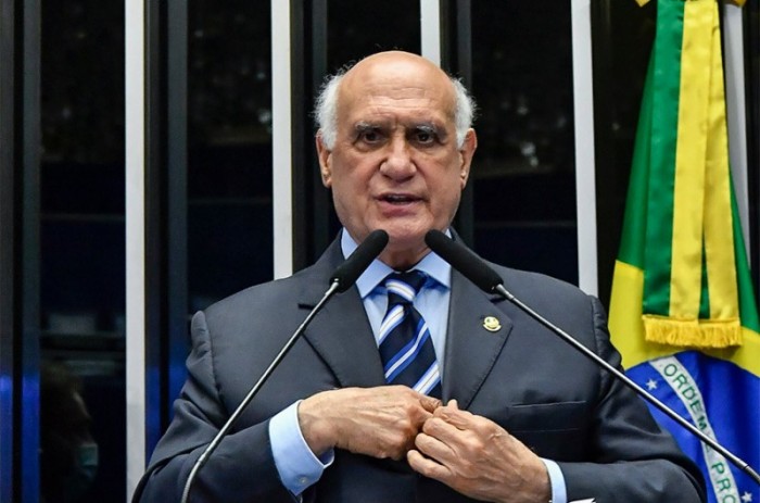 O senador Lasier Martins (Podemos-RS) disse a CCJ foi a Comissão que menos reuniões fez nos últimos meses - Waldemir Barreto/Agência Senado