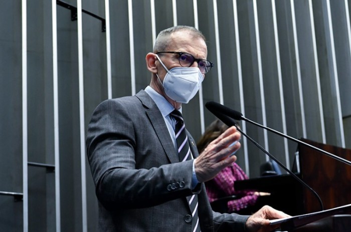 Para o senador Fabiano Contarato (Rede-ES), esse gesto demonstra apreço pelas defensorias e os defensores públicos do País e a sua devida valorização - Waldemir Barreto/Agência Senado