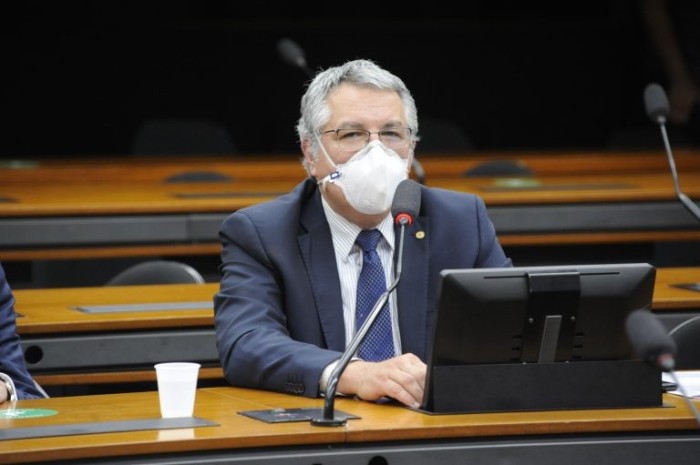 Deputado Alexandre Padilha, relator do projeto de lei - (Foto: Gustavo Sales/Câmara dos Deputados)