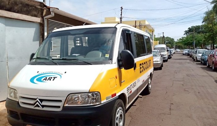 Isenção do IPVA ao transporte escolar ajuda profissionais que retomam atividades após pandemia