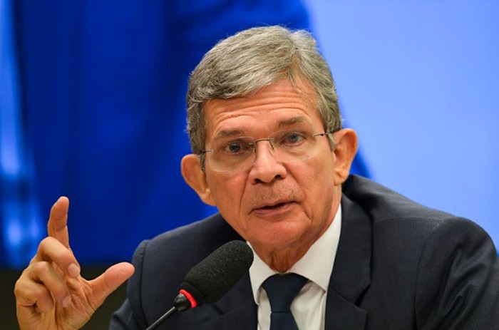 Senadores vão questionar Silva e Luna sobre política de preços que já aumentou gasolina em 74% neste ano - Marcelo Camargo/Agência Brasil