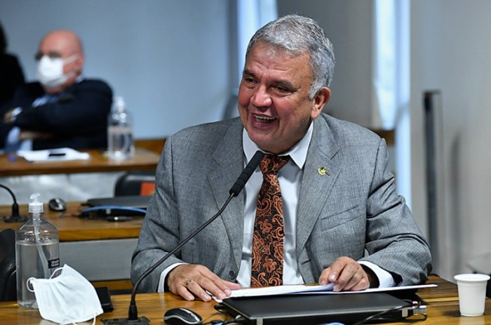 Sérgio Petecão na reunião da CRA: relator apoiou aprovação da proposta - Geraldo Magela/Agência Senado