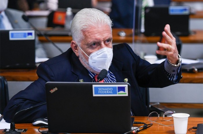 Para o relator, Jaques Wagner, a proposta evitará a judicialização por parte dos candidatos aprovados - Edilson Rodrigues/Agência Senado