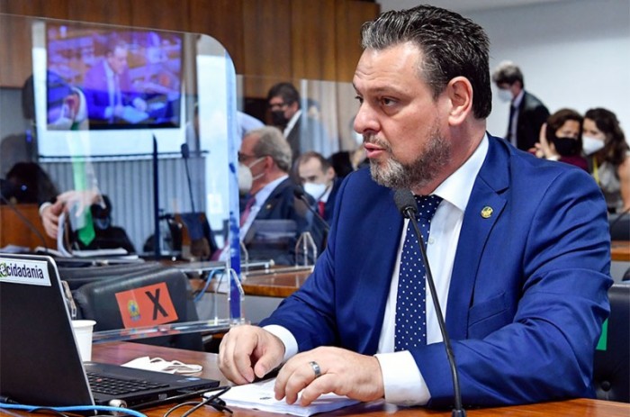 Fávaro apresentou seu parecer, e Comissões de Agricultura e de Meio Ambiente concederam vista coletiva - Geraldo Magela/Agência Senado