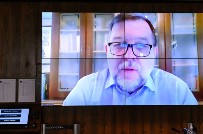 O senador Flávio Arns é o presidente da subcomissão - Roque de Sá/Agência Senado