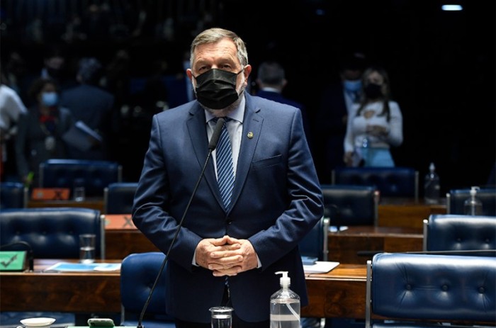 O senador Flávio Arns (Podemos-PR), pediu a inclusão do projeto na pauta de votações do Senado - Agência Senado