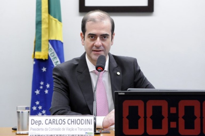 Chiodini incluiu na proposta a obrigação de serviço de atendimento médico de emergência - (Foto: Gustavo Sales/Câmara dos Deputados)