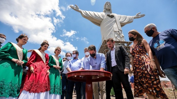 Além de viabilizar a visitação ao Cristo, pavimentação de trecho beneficiará moradores que trafegam em estrada vicinal - Foto: Gustavo Mansur / Palácio Piratini