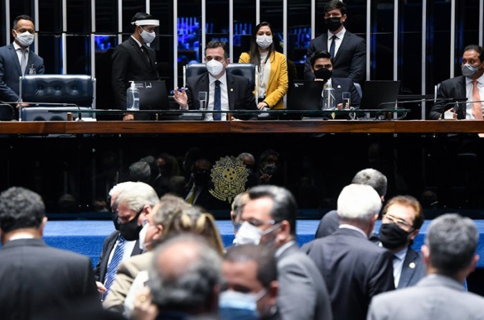 Novo programa de renda, o Auxílio Brasil foi criado para substituir o Bolsa Família - Jefferson Rudy/Agência Senado