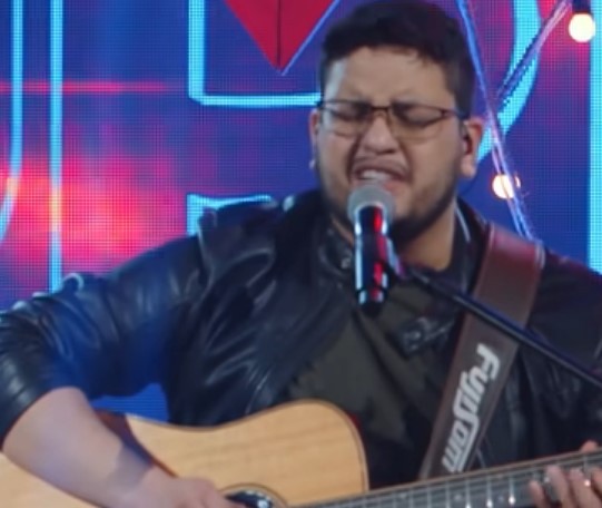 Cantor sertanejo Maurílio morre aos 28 anos