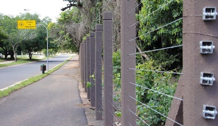 Parque dos Poderes recebe troca do cercamento para reforçar proteção da reserva ecológica