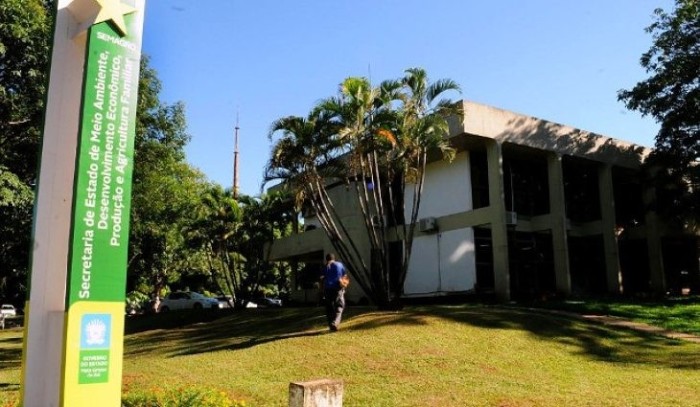 Governo publica editais de processos seletivos da Semagro e de professores temporários da rede estadual