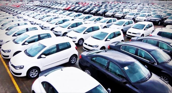Detran-BA acompanha modernização do sistema de compra de carros novos