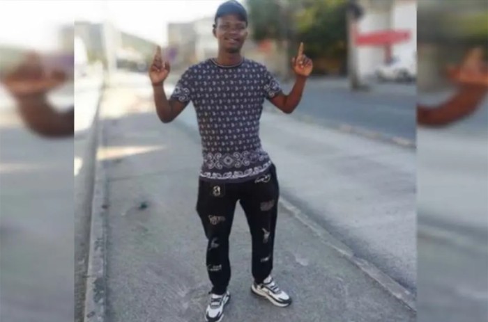 O congolês foi espancado até a morte depois de cobrar por duas diárias de trabalho não pagas em um quiosque na Barra da Tijuca (RJ) - reprodução Facebook