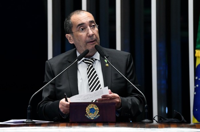 O senador Jorge Kajuru (Podemos-GO) destacou pesquisa Datafolha que mostra que apenas 10% dos entrevistados consideram o trabalho do Congresso Nacional "bom ou ótimo" - Agência Senado