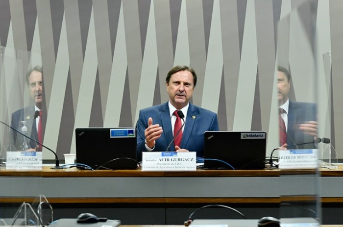 Presidente da Comissão de Agricultura, Gurgacz comandou nesta quarta a primeira reunião do ano - Geraldo Magela/Agência Senado