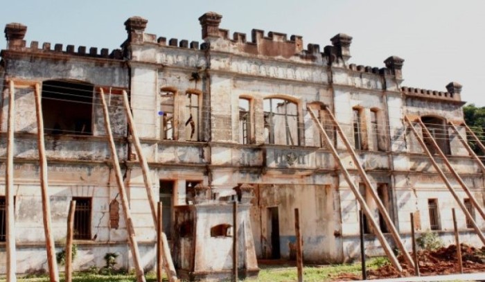 Governo assina contrato de R$ 3,6 milhões para obra de restauração do Castelinho, em Ponta Porã