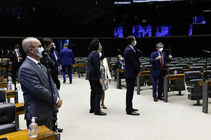 Na primeira sessão conjunta semipresencial, o Congresso Nacional derrubou o veto parcial ao projeto que trata da propaganda partidária gratuita no rádio e na televisão - Roque de Sá/Agência Senado