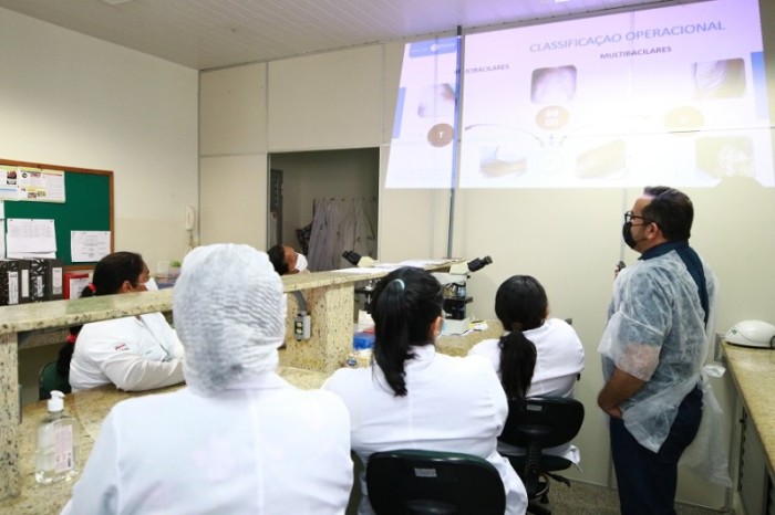 Lacen-AM fortalece vigilância em hanseníase com capacitação de técnicos