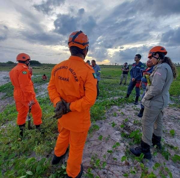 Corpo de Bombeiros resgata idosa que estava desaparecida em mata fechada
