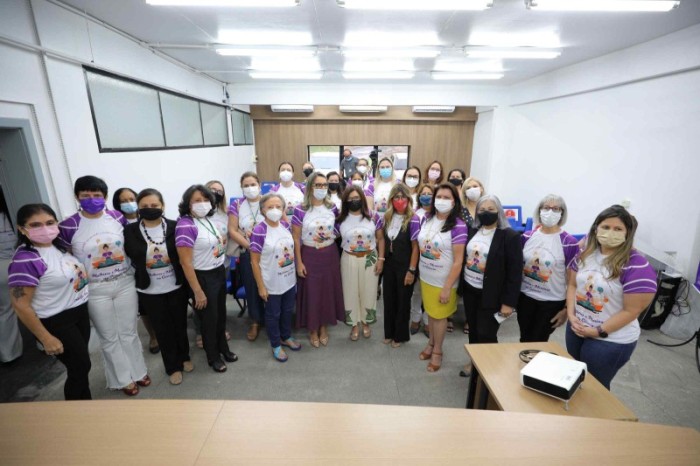 Governo do Amazonas anuncia ações para estimular participação de mulheres e meninas na ciência