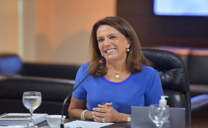 Gracinha Caiado realiza primeiro encontro com primeiras-damas e gestores sociais