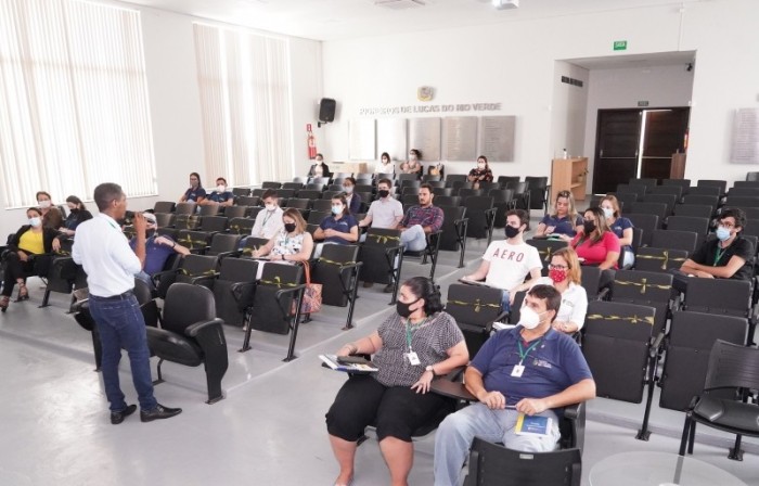 Controle Interno realiza capacitação com fiscais de contratos de obras públicas