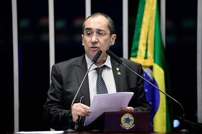 O senador Jorge Kajuru (Podemos-GO) destacou que a Amazônia perdeu 10 mil quilômetros quadrados de floresta nativa, em 2021 - Pedro França/Agência Senado