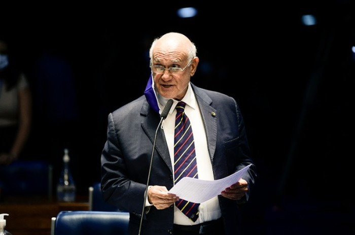 O senador Lasier Martins (Podemos-RS) registrou que o projeto deve gerar entre 4 e 5 mil empregos no município - Pedro França/Agência Senado