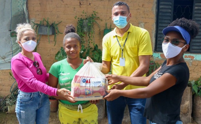 Governo do Tocantins atende famílias quilombolas da região de Paranã com 7 toneladas de alimentos