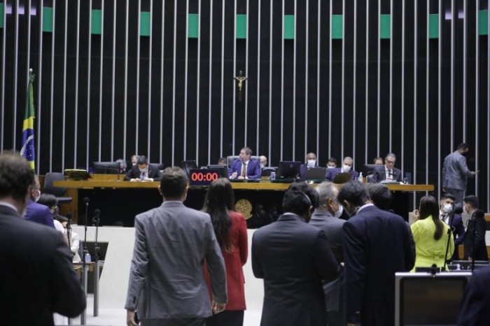 Câmara realiza sessão para análise de propostas; acompanhe